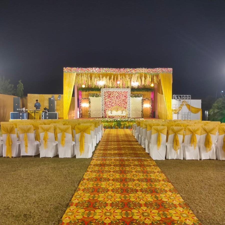 Hotel The Golf 1 Lucknow Esterno foto