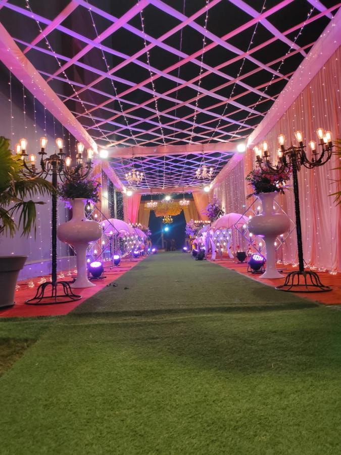 Hotel The Golf 1 Lucknow Esterno foto