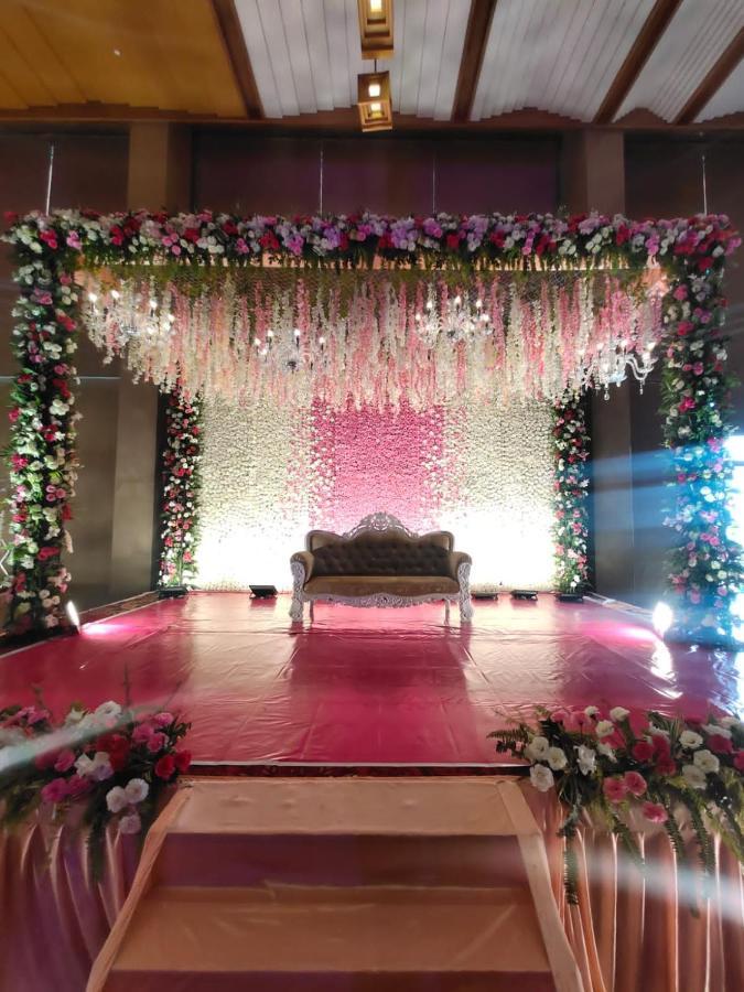 Hotel The Golf 1 Lucknow Esterno foto